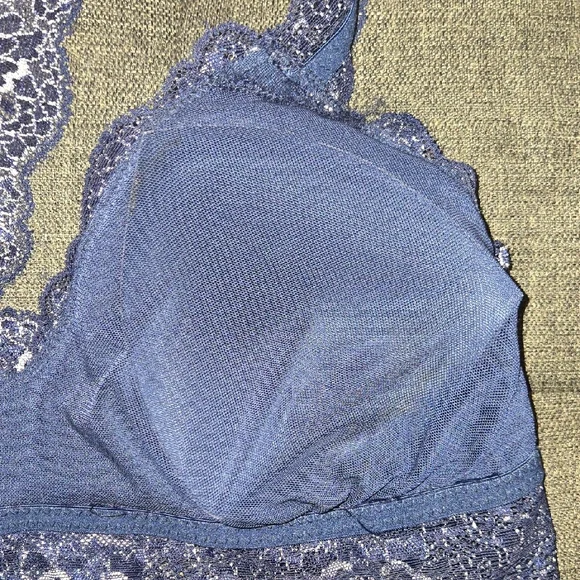 Navy Blue Lace Wireless Bra with Scalloped Edges - Picture 2 of 5